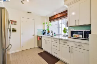 Photo #2: 41064874 Listing