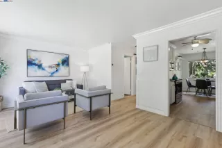 Photo #5: 41064917 Listing