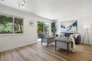 Photo #6: 41064917 Listing