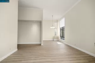 Photo #2: 41064932 Listing 