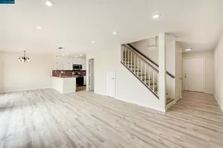 Photo #4: 41065110 Listing