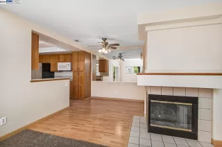 Photo #5: 41065245 Listing 