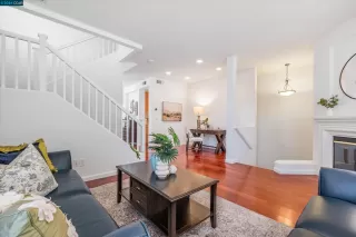 Photo #6: 41065294 Listing 