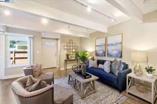 Photo #3: 41065300 Listing