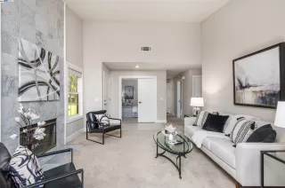 Photo #5: 41065304 Listing 