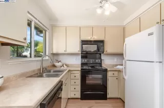 Photo #3: 41065335 Listing 