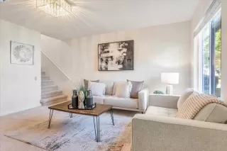 Photo #2: 41065441 Listing 