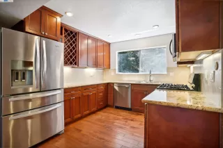 Photo #2: 41065467 Listing