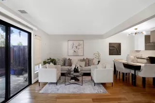 Photo #1: 41065570 Listing