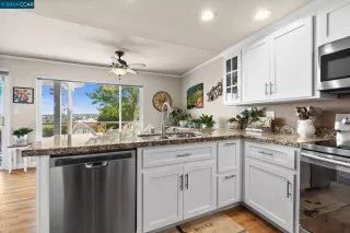 Photo #6: 41065611 Listing