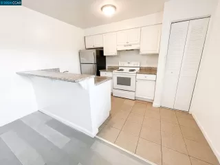 Photo #3: 41065666 Listing