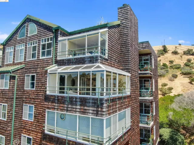 MLS: 41065724 Condo For Sale