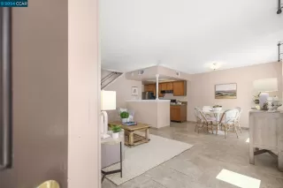 Photo #4: 41065812 Listing