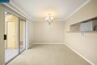 Photo #5: 41065842 Listing