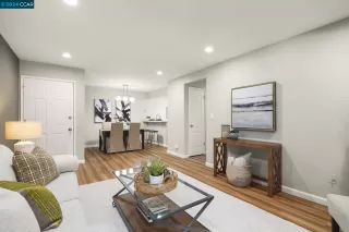 Photo #5: 41065862 Listing