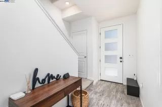 Photo #2: 41065956 Listing 