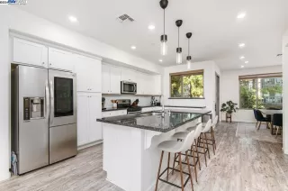 Photo #6: 41065956 Listing 