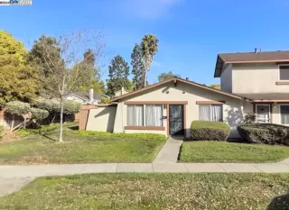 Photo #1: 41065997 Listing 