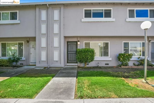 MLS: 41066068 Condo For Sale