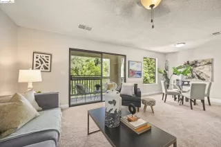 Photo #2: 41066085 Listing 