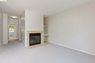 Photo #2: 41066097 Listing