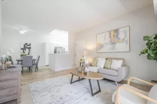 Photo #2: 41066103 Listing 