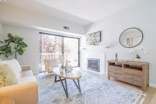 Photo #4: 41066103 Listing 