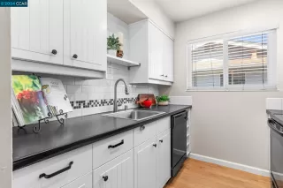 Photo #5: 41066119 Listing