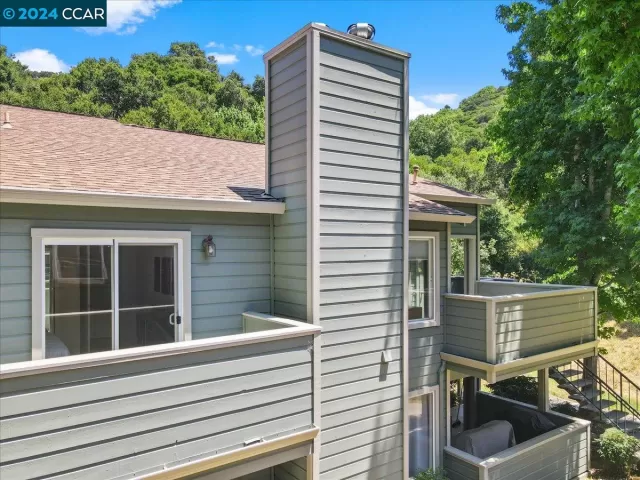 MLS: 41066159 Condo For Sale