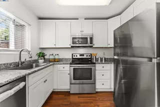 Photo #2: 41066171 Listing