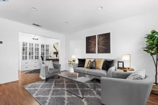 Photo #3: 41066171 Listing