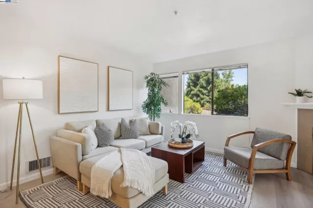 MLS: 41066239 Condo For Sale