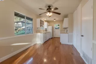 Photo #2: 41066245 Listing