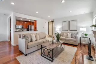 Photo #1: 41066287 Listing 