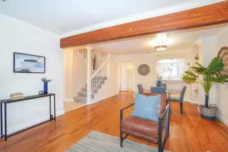Photo #1: 41066299 Listing 