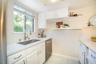 Photo #5: 41066299 Listing 