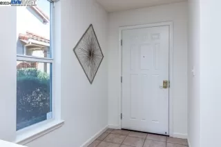 Photo #2: 41066337 Listing