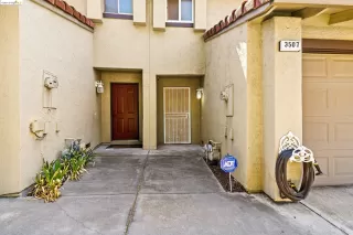 Photo #3: 41066340 Listing