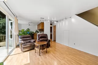 Photo #6: 41066340 Listing