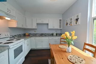 Photo #6: 41066349 Listing 