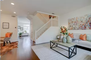 Photo #1: 41066360 Listing