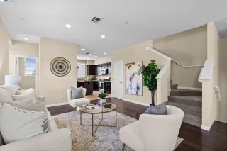 Photo #4: 41066420 Listing