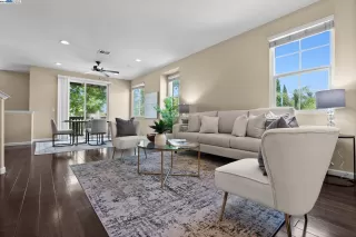 Photo #6: 41066420 Listing