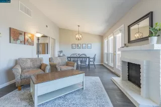 Photo #4: 41066569 Listing