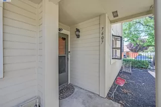 Photo #2: 41066700 Listing