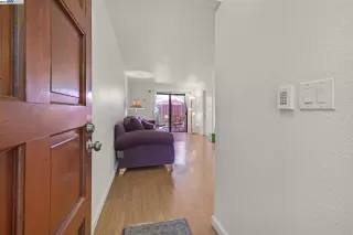 Photo #4: 41066700 Listing