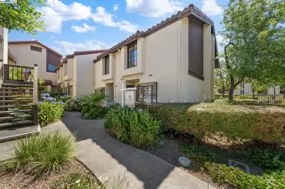 Photo #2: 41066741 Listing 