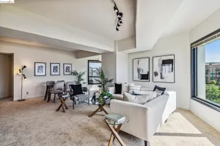 Photo #4: 41066789 Listing