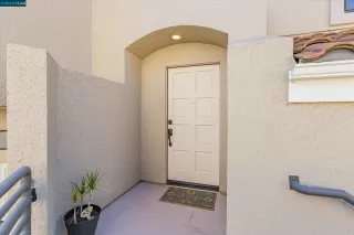 Photo #2: 41066803 Listing