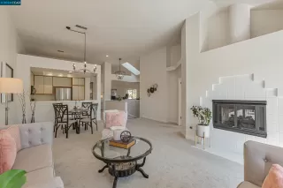 Photo #6: 41066803 Listing